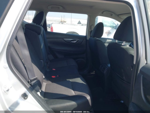 2017 NISSAN ROGUE S 8