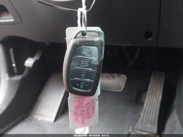 2017 HYUNDAI TUCSON LIMITED 11