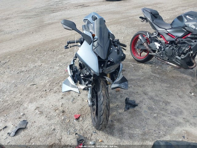 2025 BMW S 1000 RR 5