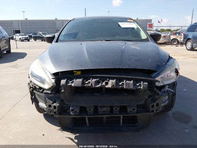 2018 FORD FOCUS S 12