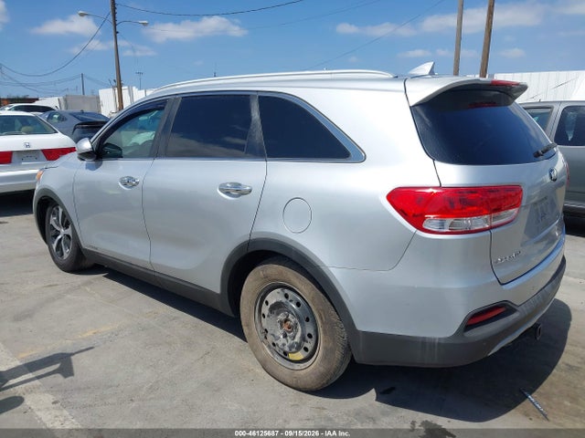 2017 KIA SORENTO 3.3L EX 3