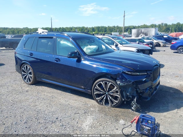2025 Bmw X7 M60I