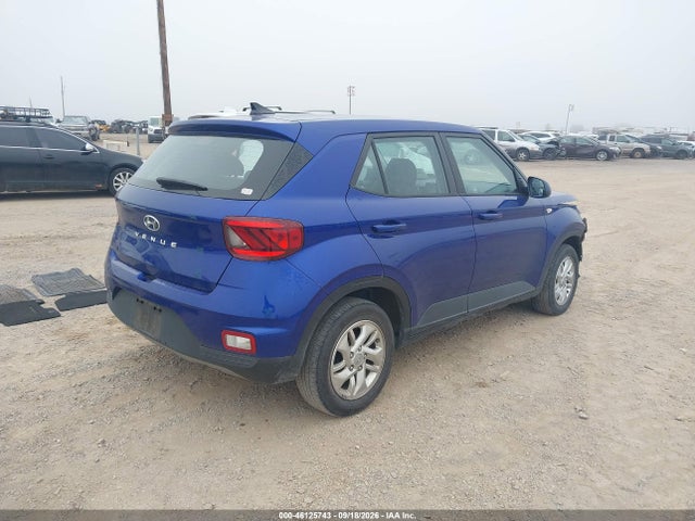 2021 HYUNDAI VENUE SE 4
