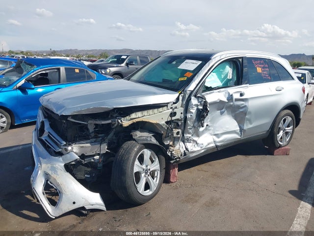 2018 MERCEDES-BENZ GLC 300 4MATIC 6