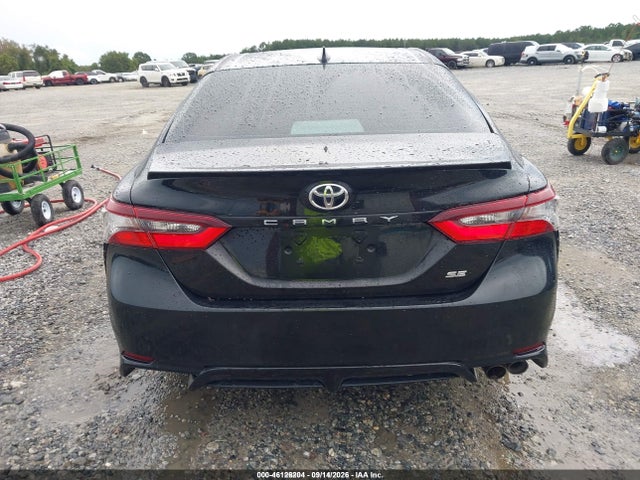 2021 TOYOTA CAMRY SE 16