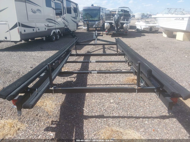 2018 LAKELAND TRAILER 7