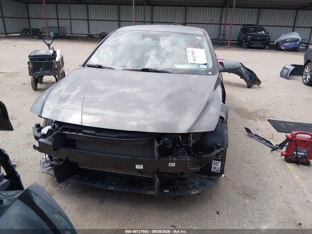 2025 HYUNDAI ELANTRA SE 12