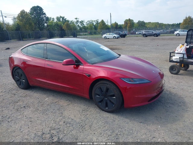 2025 Tesla Model 3 Long Range Rear-Wheel Drive/Standard Rear-Wheel Drive