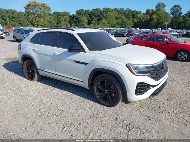 2025 Volkswagen Atlas Cross Sport 2.0T SEL R-Line Black