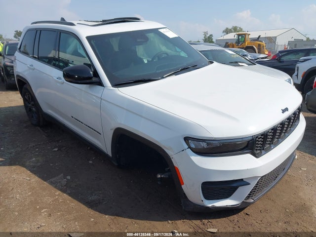 2025 Jeep Grand Cherokee Altitude X 4X4