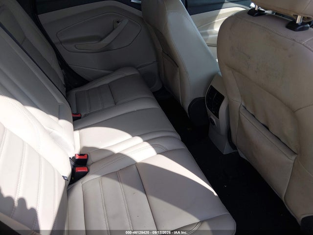 2019 FORD ESCAPE SEL 8