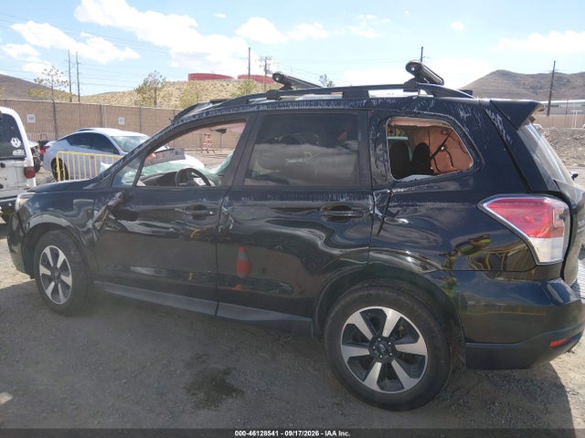 2017 SUBARU FORESTER 14