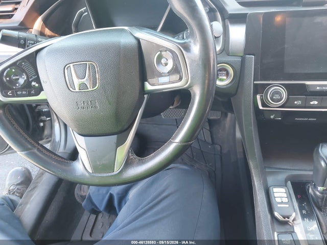 2017 HONDA CIVIC EX-L 11