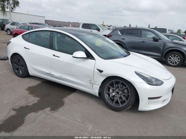 2021 Tesla Model 3 Standard Range Plus Rear-Wheel Drive