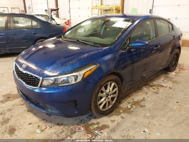 صورة 2 لـ 2017 KIA FORTE S