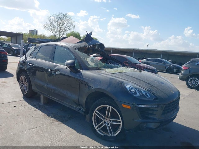 2017 PORSCHE MACAN