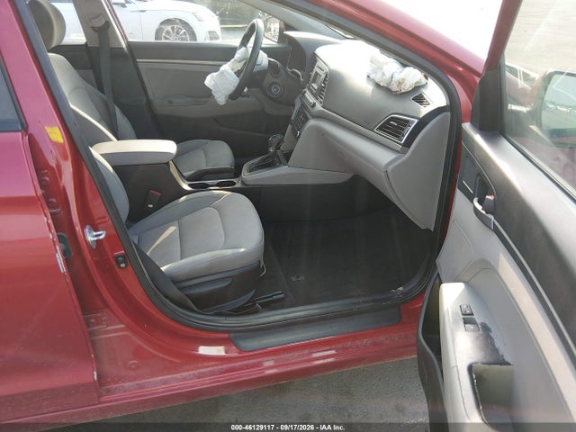 2017 HYUNDAI ELANTRA SE 5