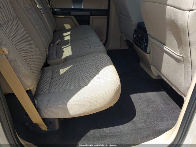 2017 FORD F-150 XLT 8