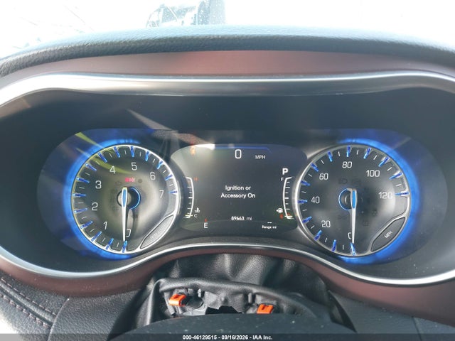 2020 CHRYSLER PACIFICA LIMITED 7