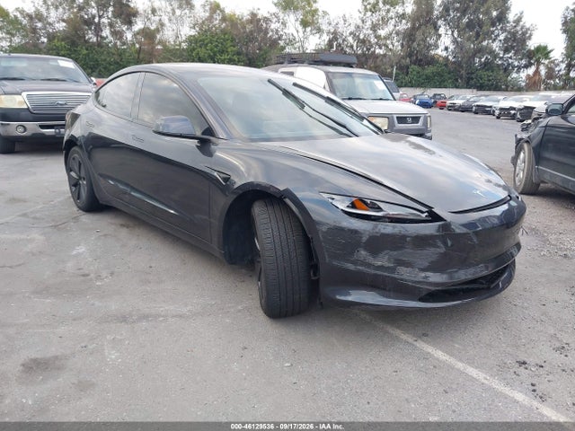 2025 Tesla Model 3 Long Range Rear-Wheel Drive/Standard Rear-Wheel Drive