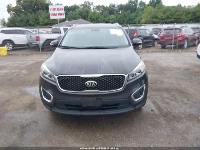 2017 KIA SORENTO 2.4L LX 12