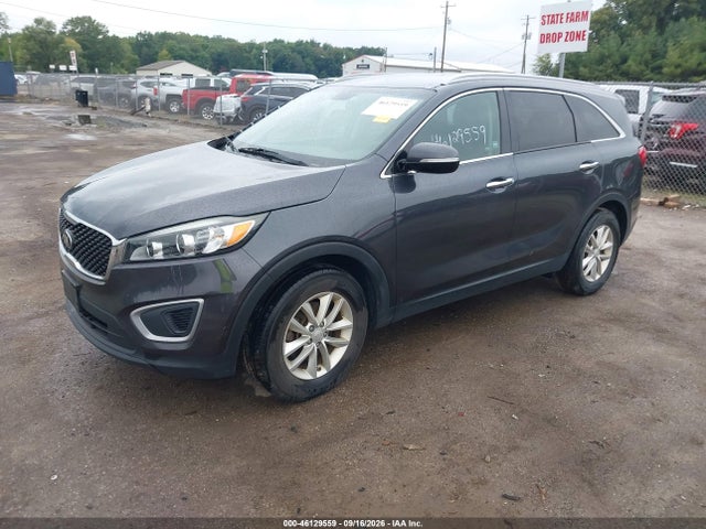 2017 KIA SORENTO 2.4L LX 2