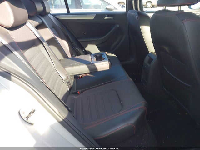 صورة 8 لـ 2013 Volkswagen JETTA GLI