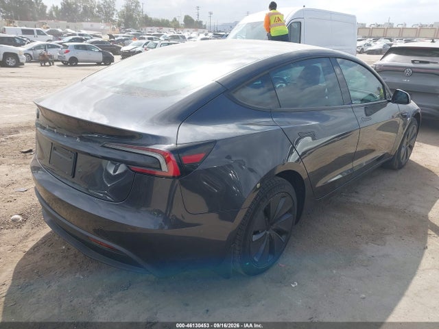 2025 Tesla MODEL 3 LONG RANGE REAR-WHEEL DRIVE/STANDARD REAR- 照片 4