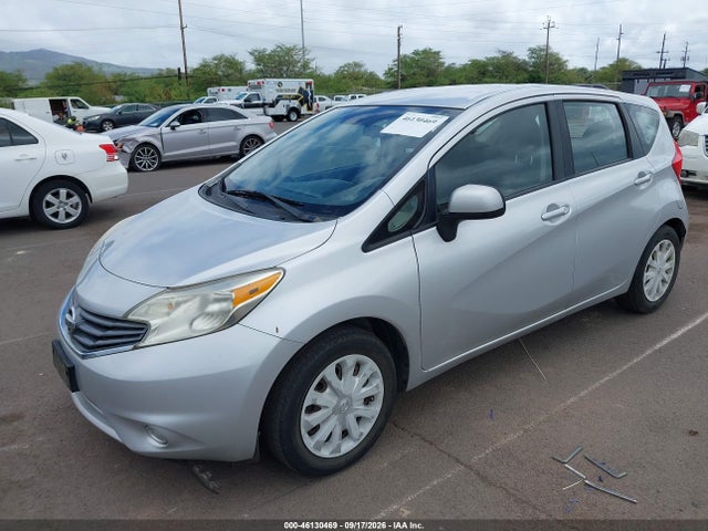 2014 Nissan VERSA NOTE SV photo 2