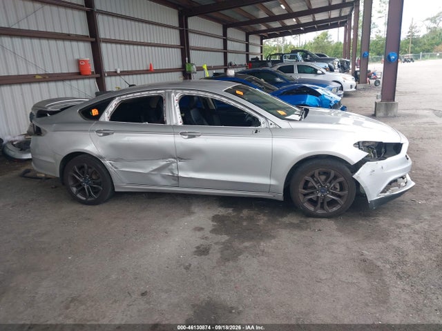 2018 FORD FUSION SE 13