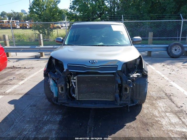 2017 KIA SOUL 13