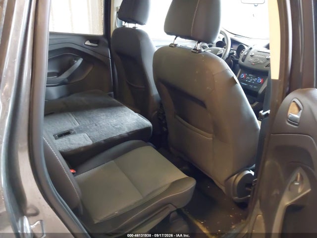 2017 FORD ESCAPE SE 8