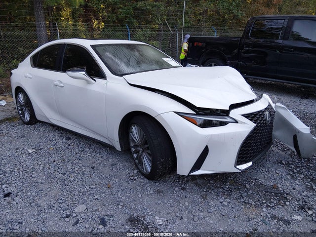 2023 Lexus IS 300