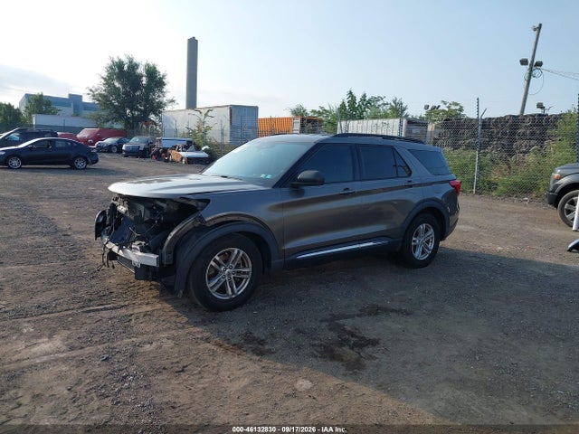 2021 FORD EXPLORER XLT 2