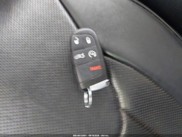 2017 CHRYSLER 300C 11
