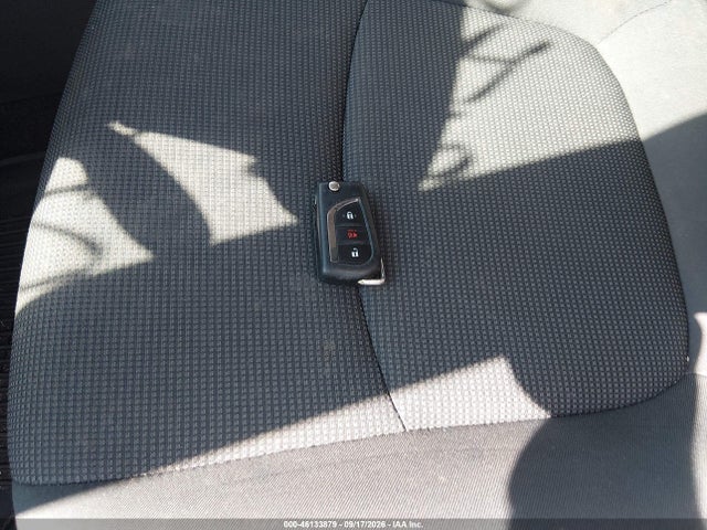 2020 TOYOTA RAV4 LE 11