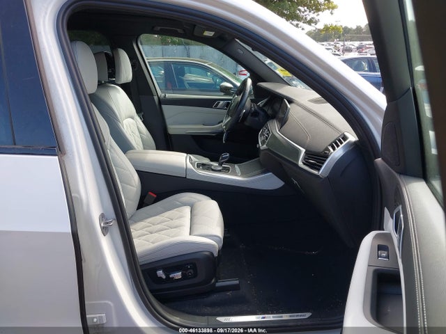 2023 BMW X5 PHEV XDRIVE45E 5