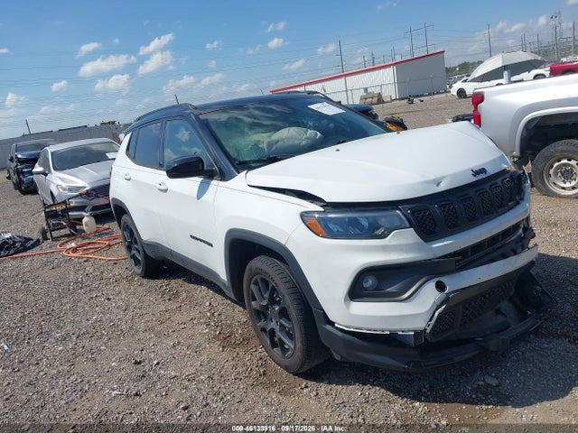 2023 Jeep Compass Altitude 4X4