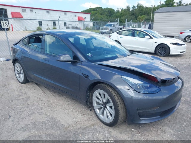 2022 Tesla Model 3 Rear-Wheel Drive