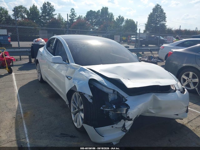 2020 Tesla Model 3 Standard Range Plus Rear-Wheel Drive/Standard Range Rear-Wheel Drive