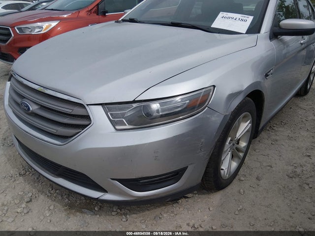 2018 FORD TAURUS SEL 17