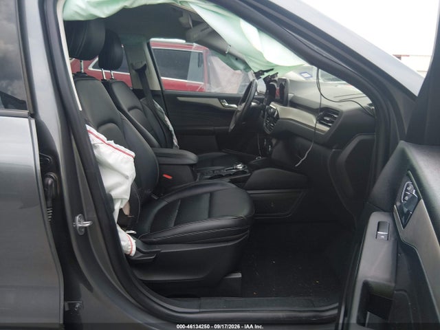 2021 FORD ESCAPE SEL 5