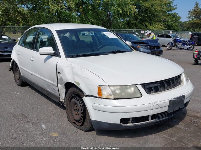 2001 VOLKSWAGEN PASSAT GLS