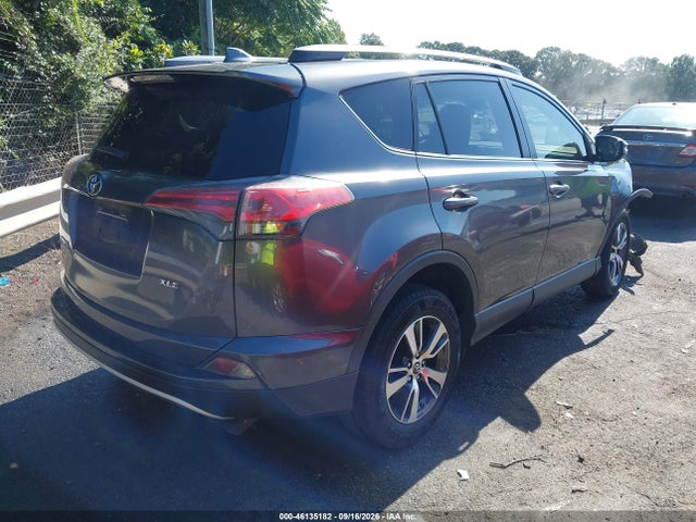 2017 TOYOTA RAV4 XLE 4