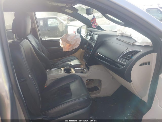 2017 DODGE GRAND CARAVAN SXT 5