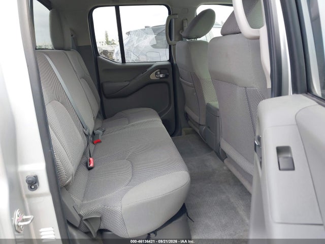 2017 NISSAN FRONTIER SV 8