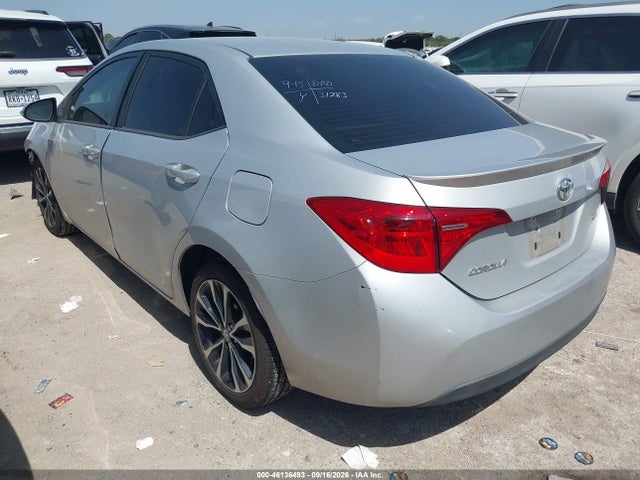 2017 TOYOTA COROLLA SE 3