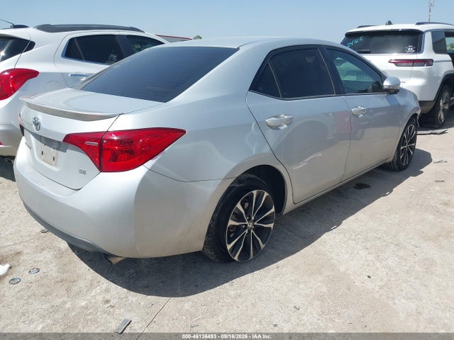 2017 TOYOTA COROLLA SE 4