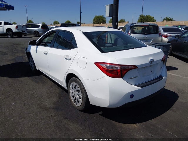 2017 TOYOTA COROLLA LE 3