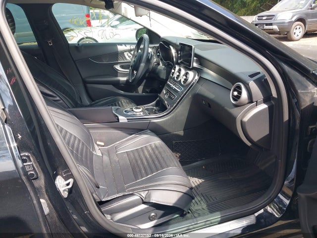 2017 MERCEDES-BENZ C 300 5